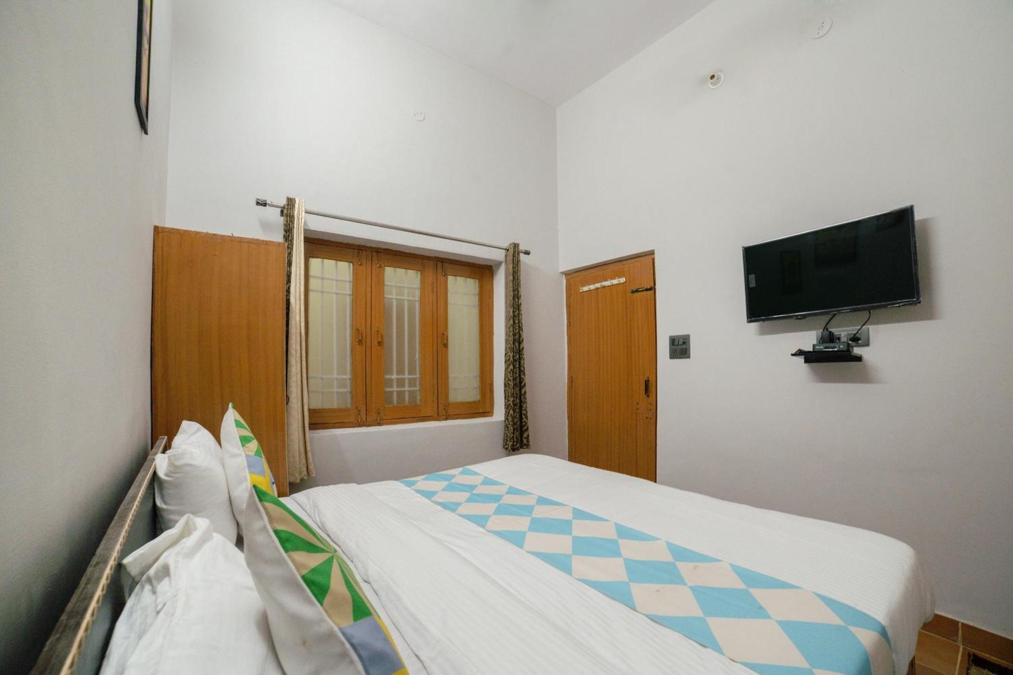 Hotel O Home Gautam Homestay Dehradun Exterior photo